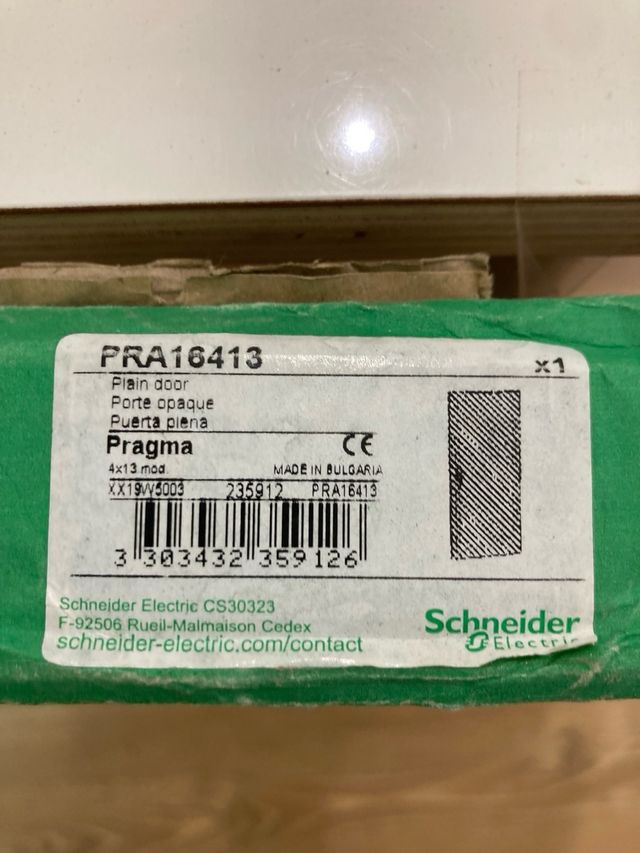 Puerta armario Schneider blanca