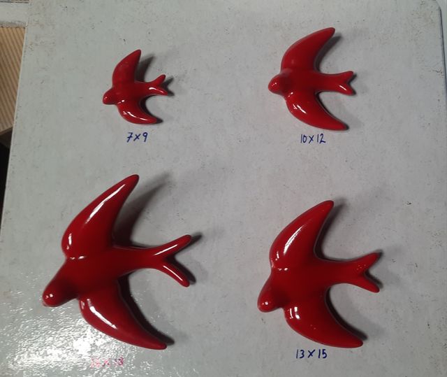 4 Golondrinas rojas cerámica