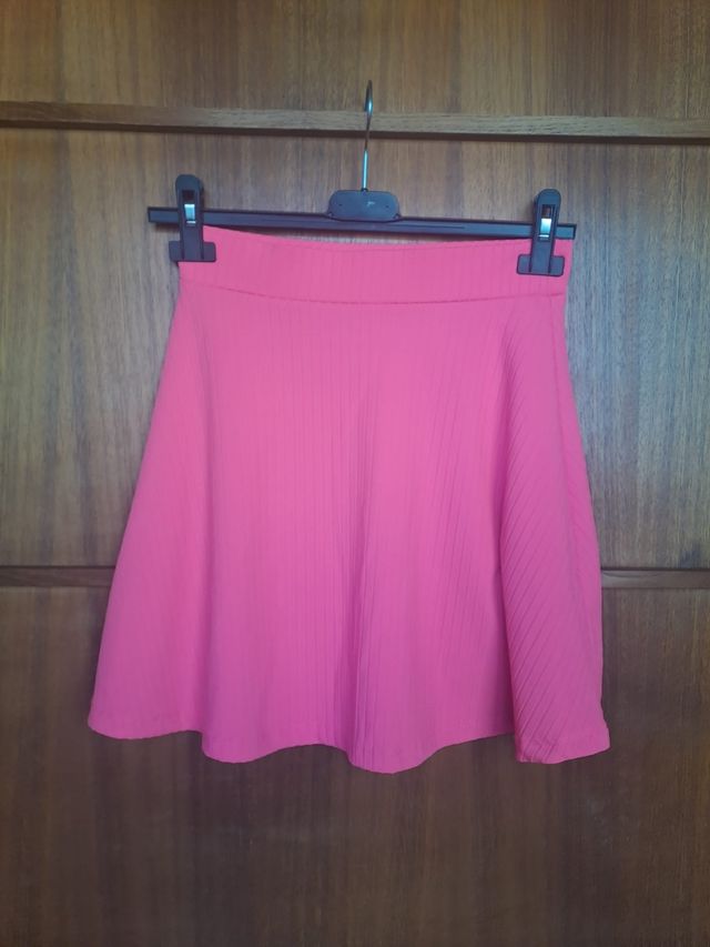 Saia rosa tamanho P (S/36/8)