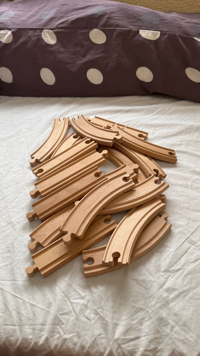 Juguete tren de madera