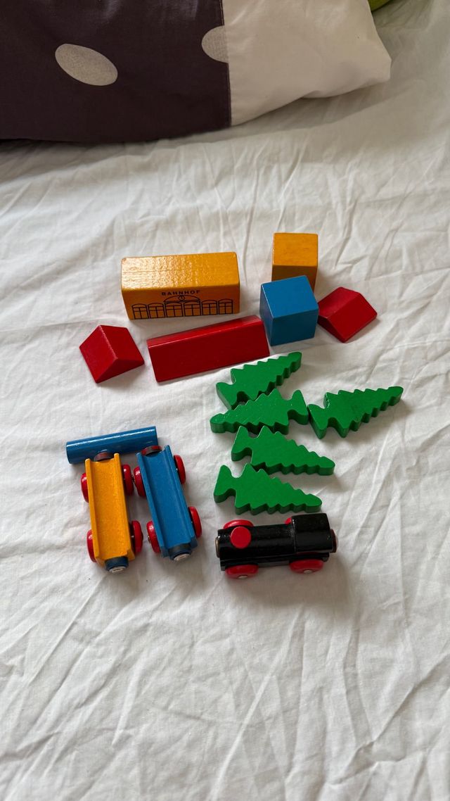 Juguete tren de madera