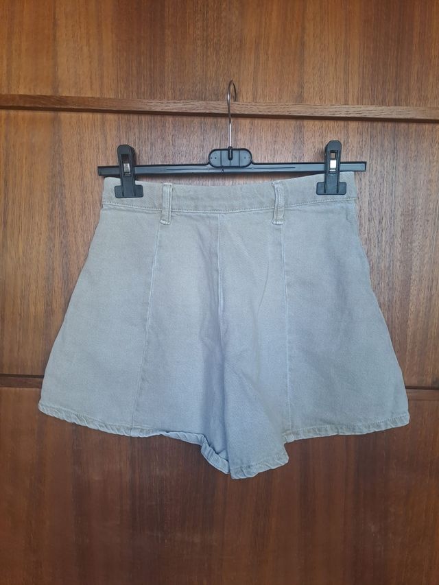 Calção Cinza Tam. P (S/36/8)