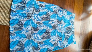 Falda midi plisada vintage azul y blanca