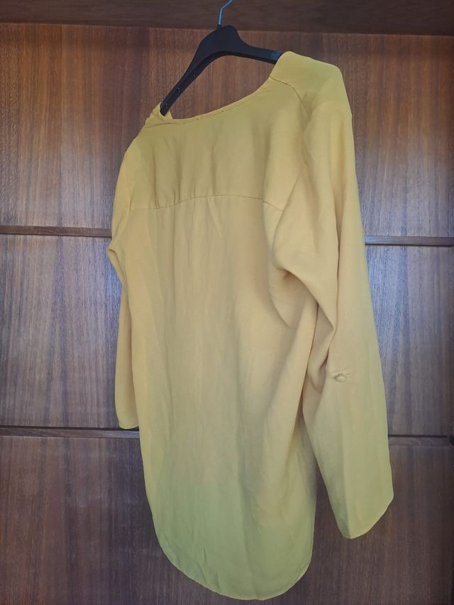 Blusa amarela Shein M