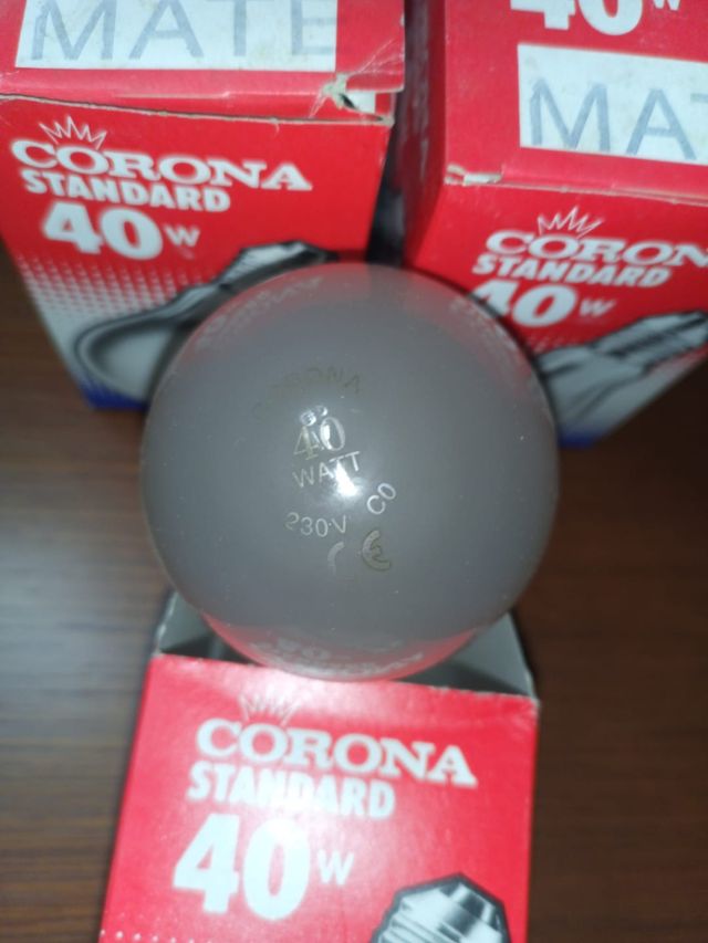 ❤️10 Bombillas 40 w.Para incubadora  8€