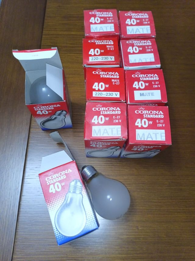 ❤️10 Bombillas 40 w.Para incubadora  8€