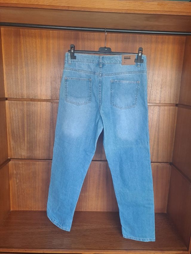 Calças de ganga M c/ rasgões