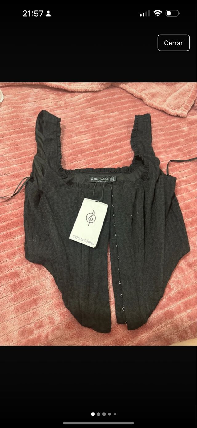 Top negro Stradivarius