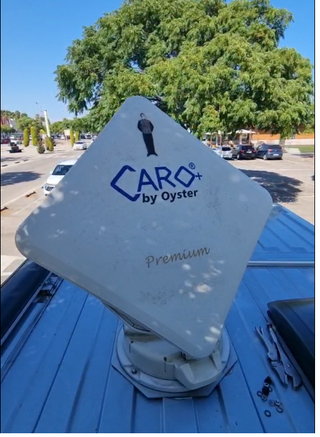 Antena TV Satelital Oyster Caro+ para autocaravana