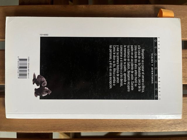 El medallón perdido (Espacio Abierto / Open Spa...