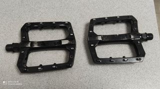 Pedales plataforma aluminio KTM