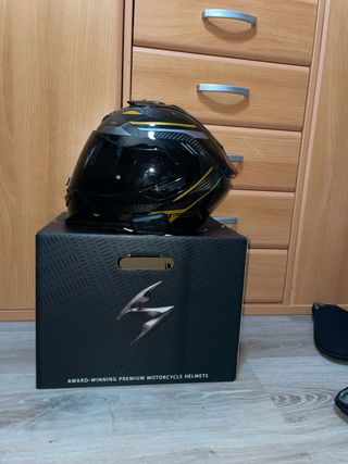 Casco Scorpion Exo-1400 Evo - Fibra de carbono