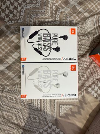 JBL Tune 215BT Pure Bass Wireless Cuffie