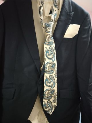 Traje novio azul marino