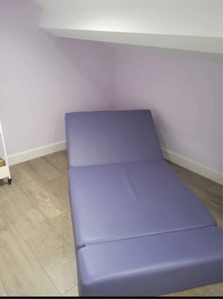 Puf cama plegable morado - Cómodo y elegante