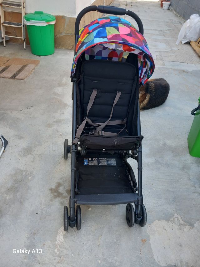 Passeggino Cosatto - Leggero e colorato