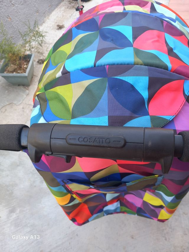 Passeggino Cosatto - Leggero e colorato