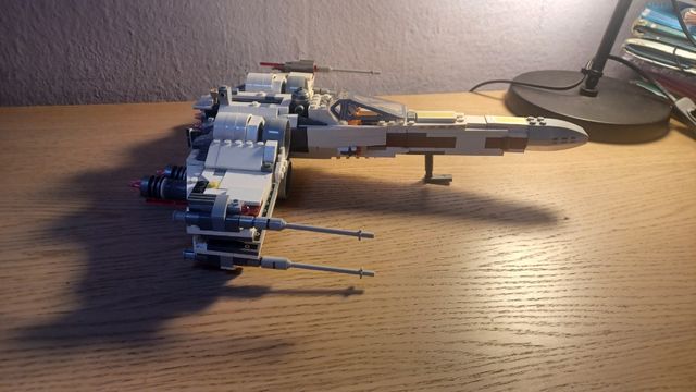 Lego Star Wars X-Wing 75218