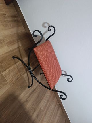 Descalzador rojo y negro