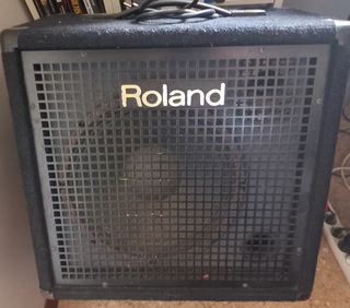 Amplificador Roland KC-300