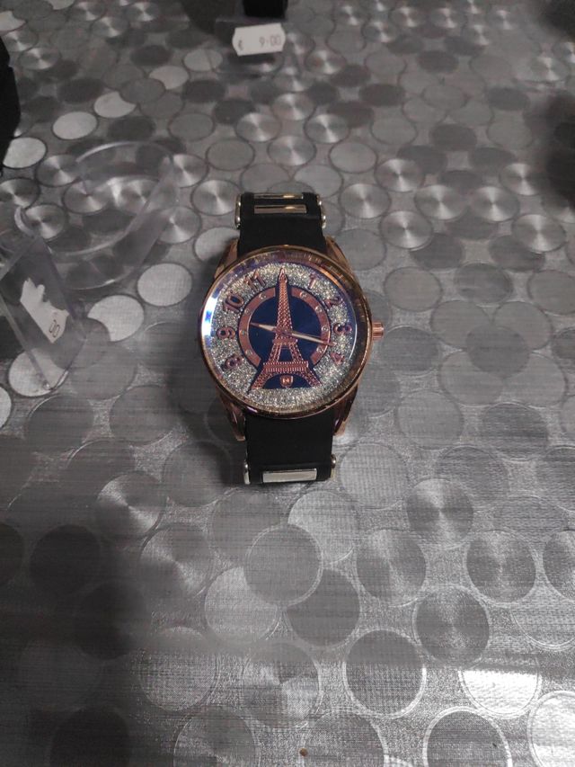 Reloj mujer París - dorado