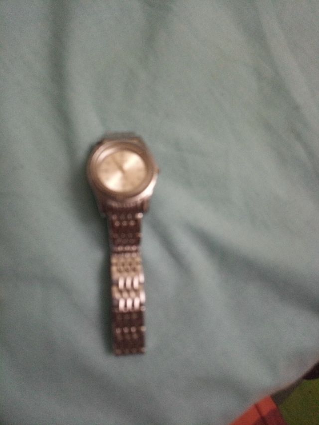 Reloj de pulsera antiguo