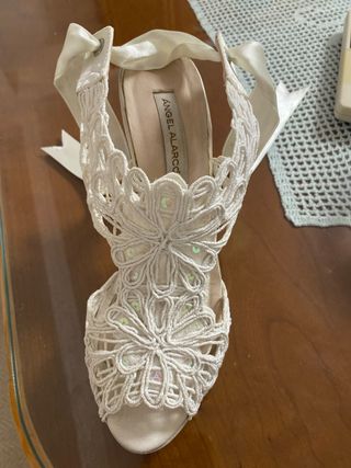 Zapatos Angel Alarcon novia