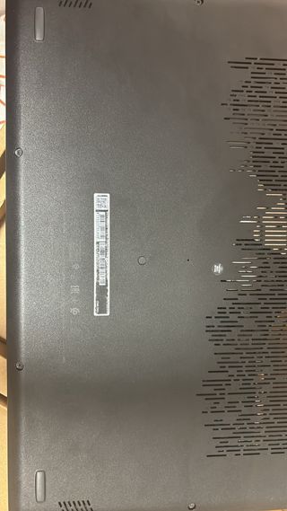 Portátil MSI - Ordenador negro