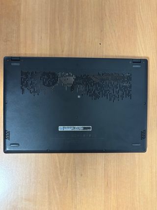 Portátil MSI - Ordenador negro