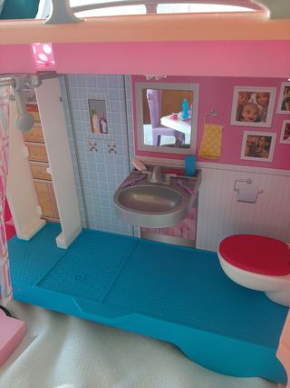 Barbie Autocaravana +3años