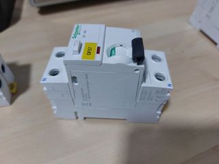 Interruptor/Diferencial Schneider Electric