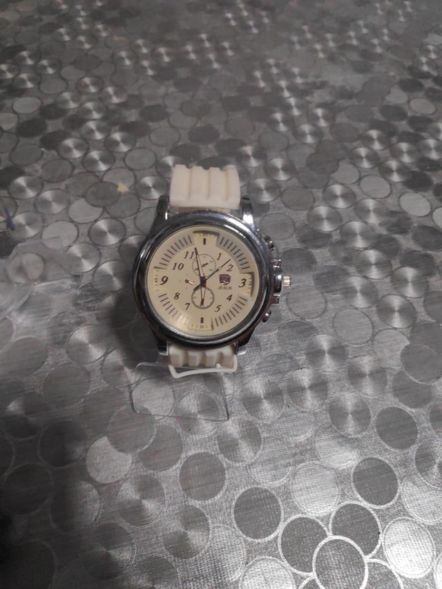 Reloj deportivo de cuarzo