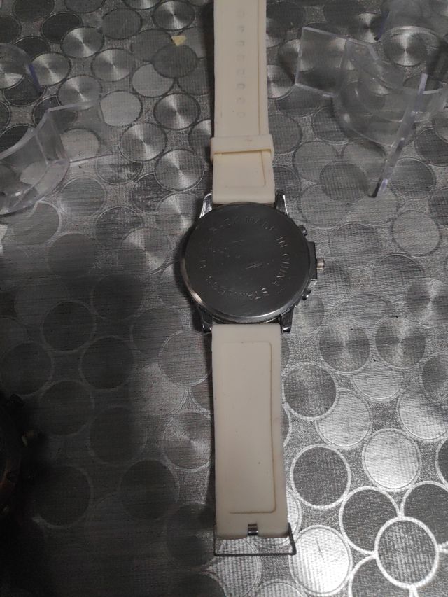 Reloj deportivo de cuarzo