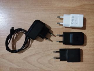 4 cargadores móviles