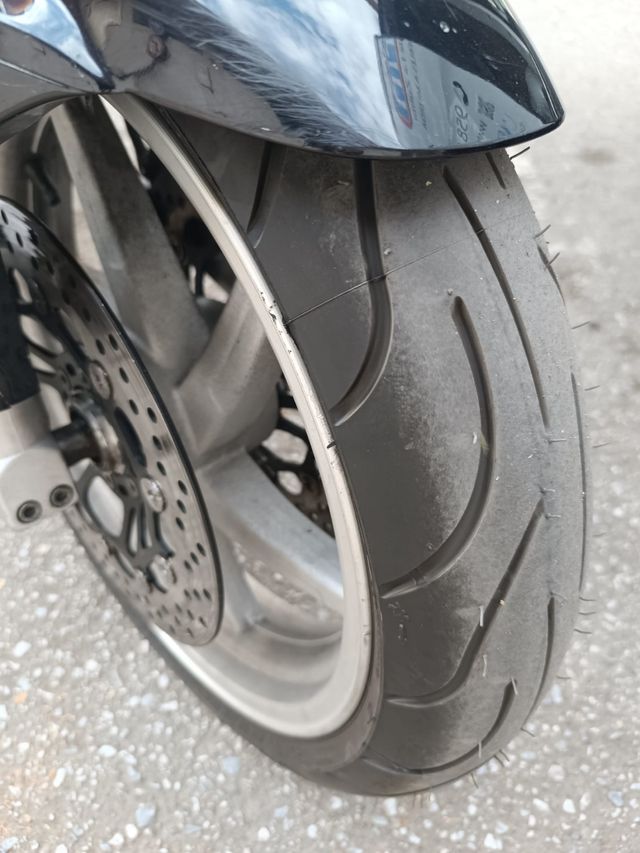 Hyosung GT650 comet r