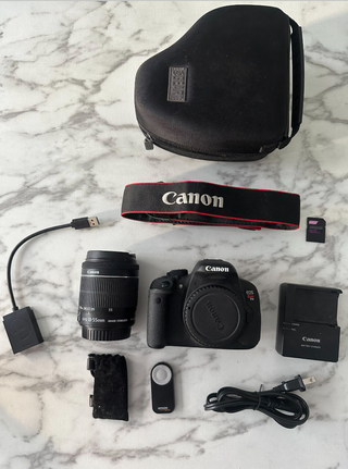 Canon T5i (EOS 700D) - Cámara réflex