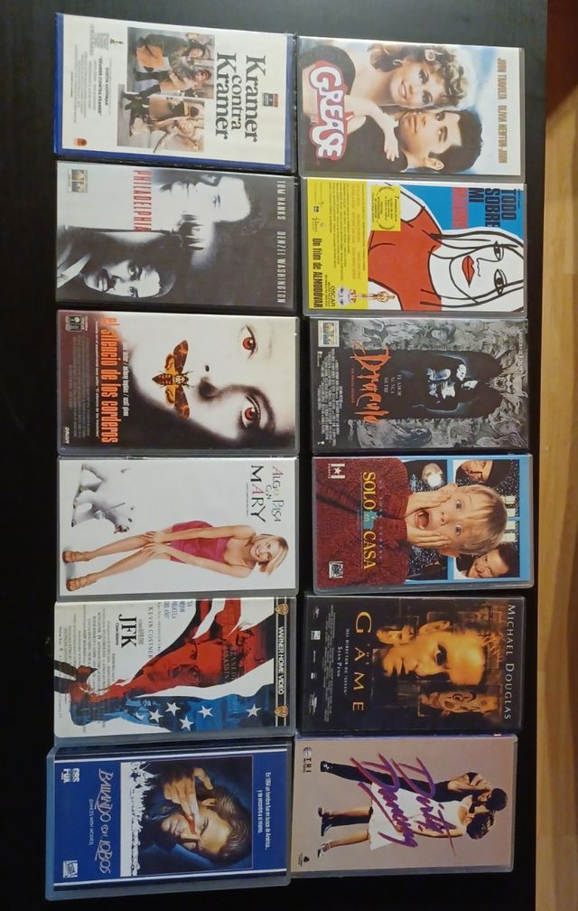 12 Cintas VHS Variadas