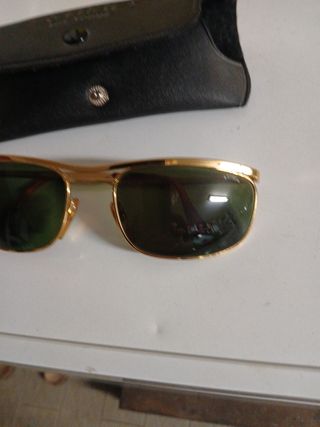 Occhiali da sole vintage