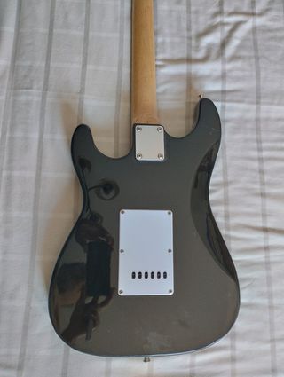 Guitarra Daytona Stratocaster