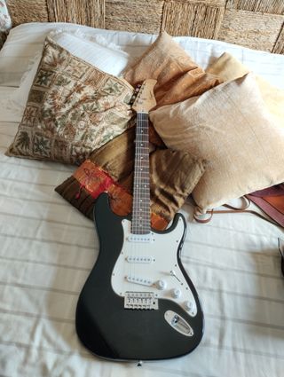 Guitarra Daytona Stratocaster