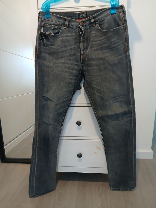 Vaqueros Armani - Gris desgastado.