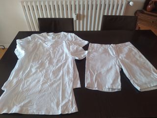Pantalon y camisetas