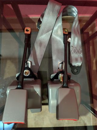 Cinturones coche 