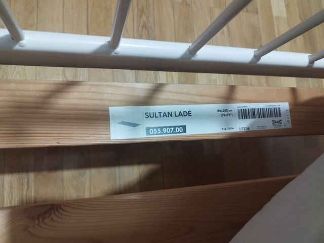 Cama infantil blanca IKEA