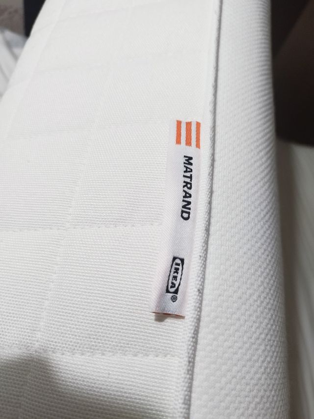 Cama infantil blanca IKEA