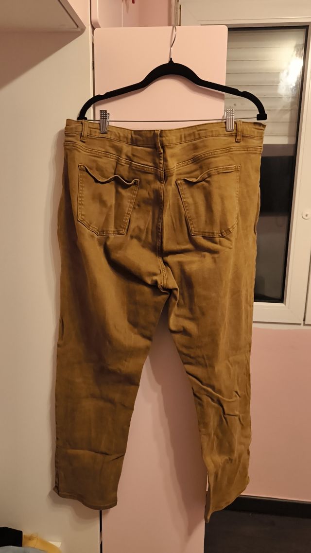 Pantalones vaqueros marrón elásticos