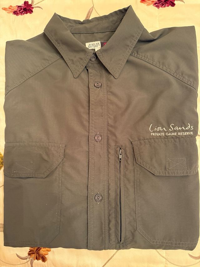 Camisa safári para homem. Comprado na África do Sul