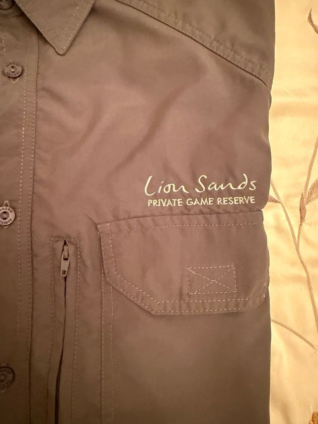 Camisa safári para homem. Comprado na África do Sul