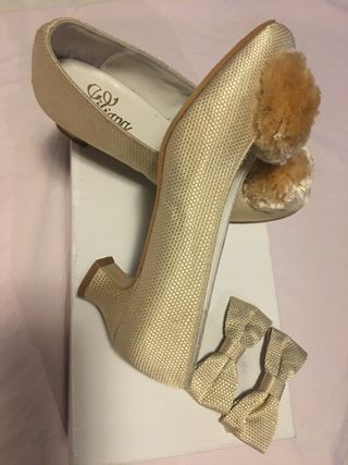 Zapatos seda “Viana” beig,dorado