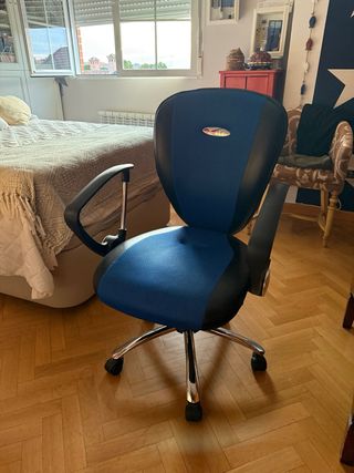 Silla oficina ergonómica azul
